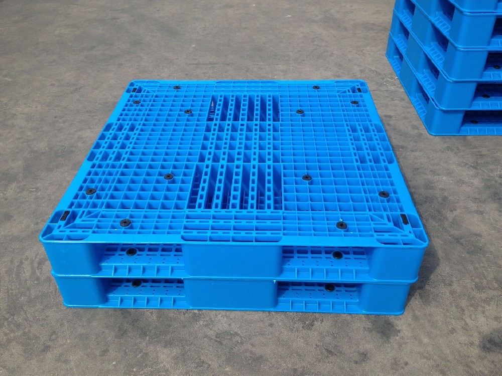 2、塑料托盘的缺点